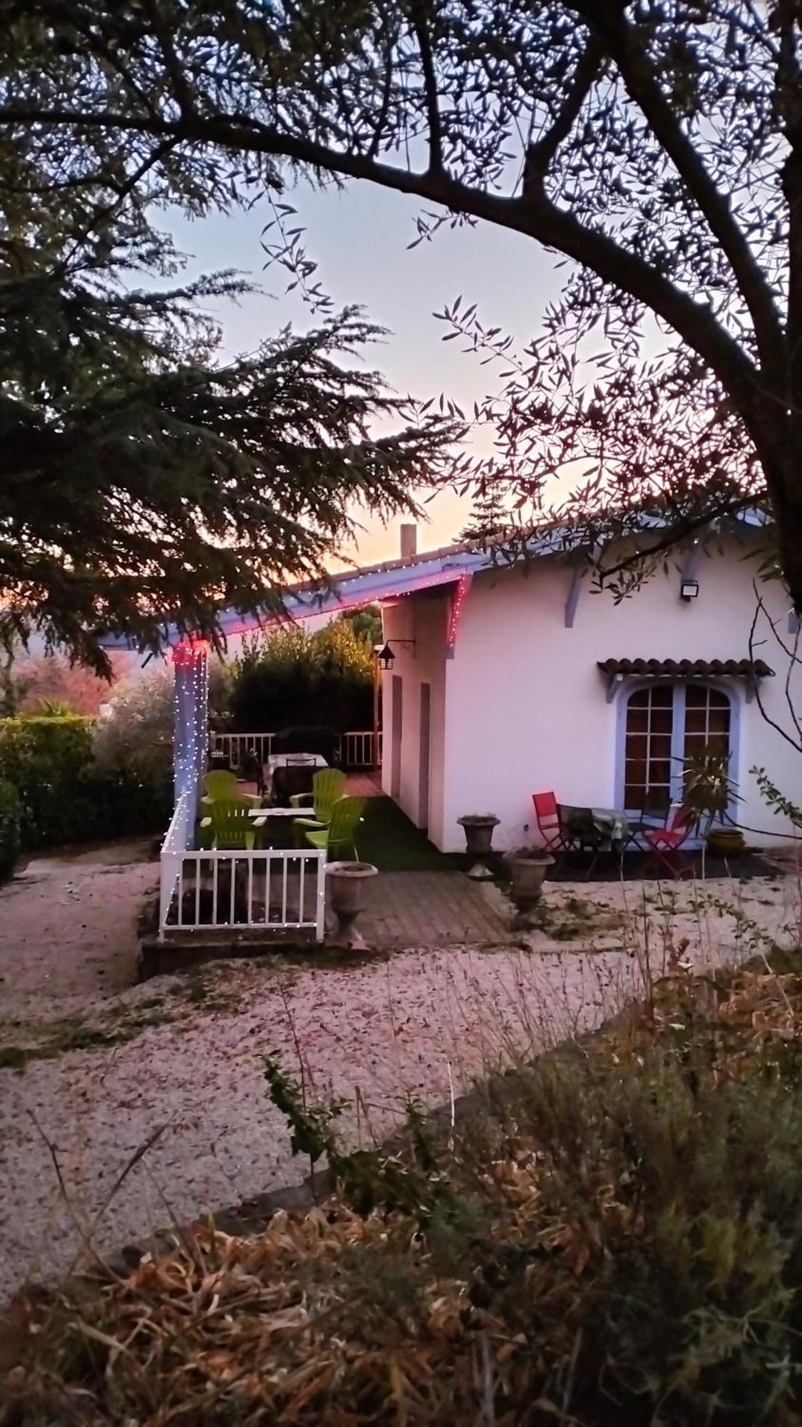 Couette-café Tikazéla - Domaine Ombre Et Lumière Saint-Jean-de-Muzols